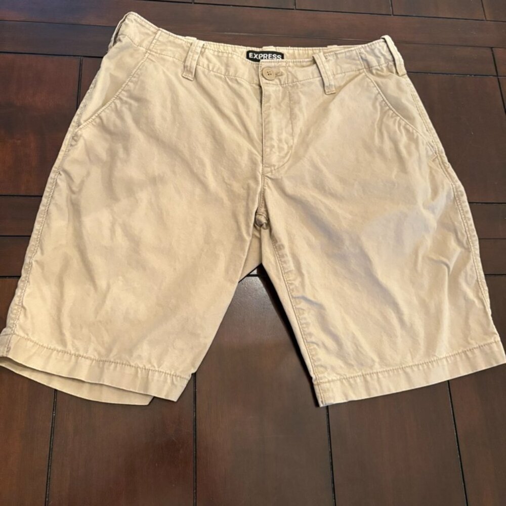 Mens' Express Khaki Shorts